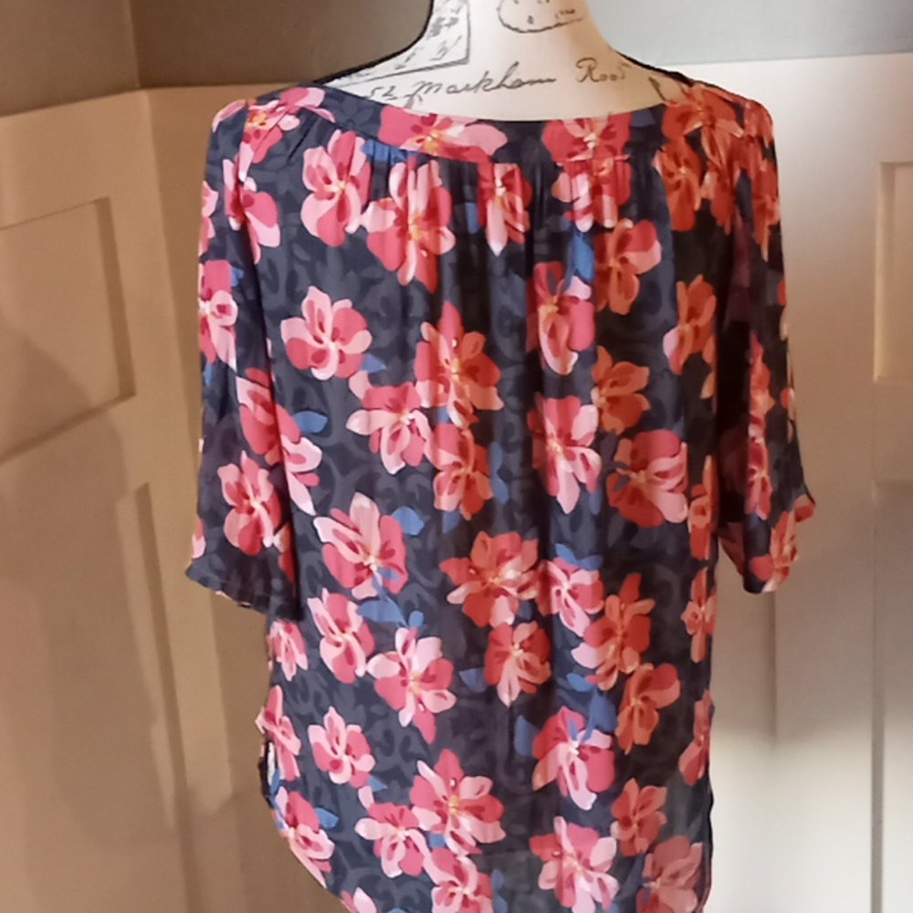 Loft Blue & Pink Floral Blouse Sz S